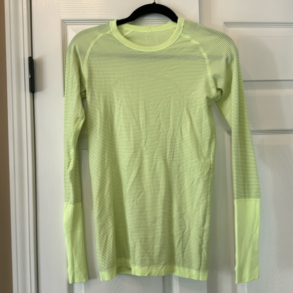 Lululemon LS top